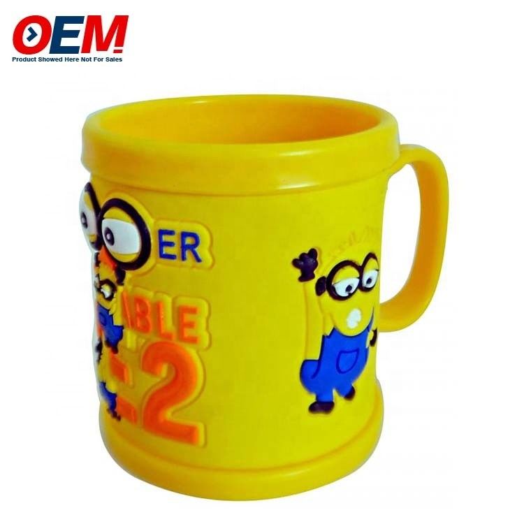 OEM المصنع المخصص صنع تصميمك الخاص كأس بلاستيكي 3D أكواب كأس لعبة رسمية