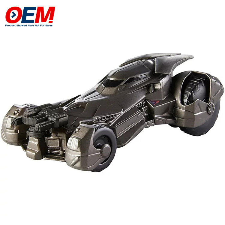 تصميم OEM سيارة كرتونية صغيرة / سيارة بلاستيكية صغيرة للأطفال